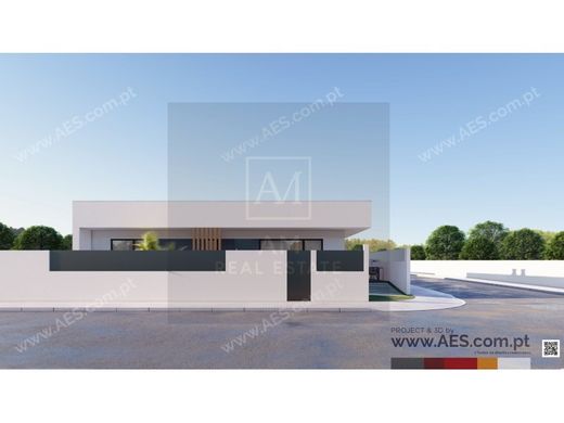 Luxury House for sale in Seixal, 410 000 €, Photo 2