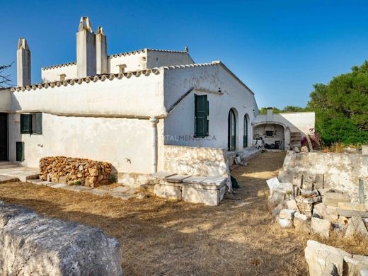 Luxury House for sale in Maó, 820 000 €, Photo 3