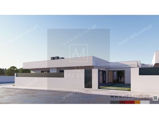 Luxury House for sale in Seixal, 410 000 €, Photo 7