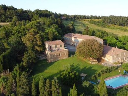 Luxury House for sale in Pomarance, 2 500 000 €, Photo 1
