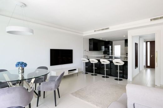 Maison de luxe à vendre à Marbella, 1 675 000 €, Photo 3