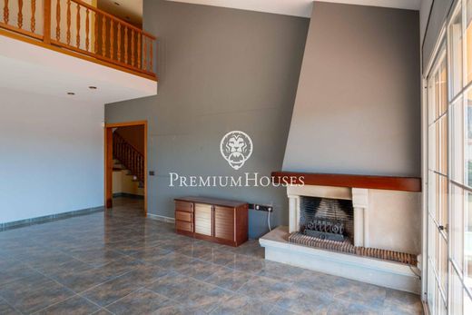Maison de luxe à vendre à Begues, 565 000 €, Photo 3