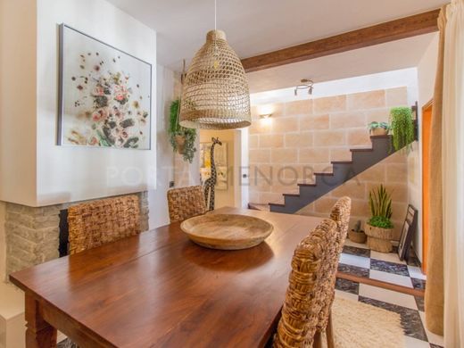Luxury House for sale in Maó, 700 000 €, Photo 3