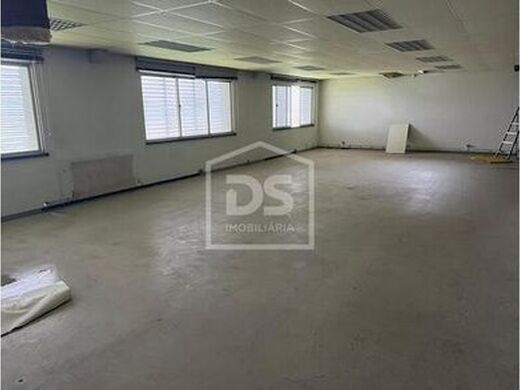 Maison de luxe à vendre à Juncal, 480 000 €, Photo 4