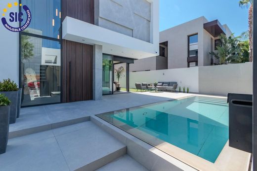 Maison de luxe à vendre à Castelló de La Plana, 898 000 €, Photo 4