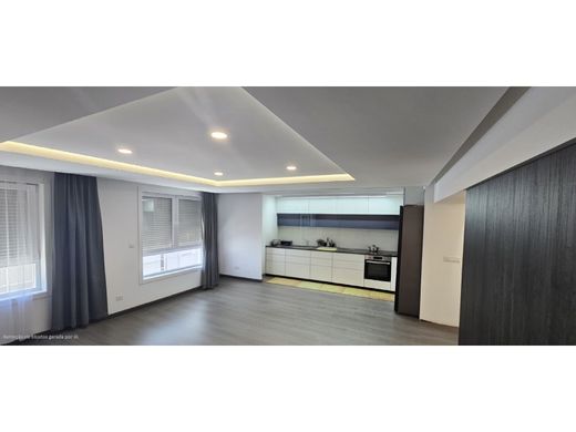 Luxury Apartment for sale in Porto, 465 000 €, Photo 5