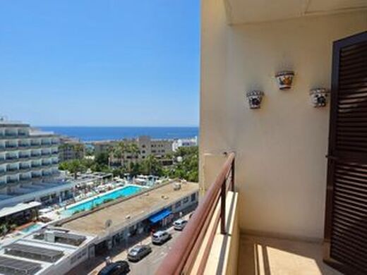 Luxury Apartment for sale in Calvià, 795 000 €, Photo 1