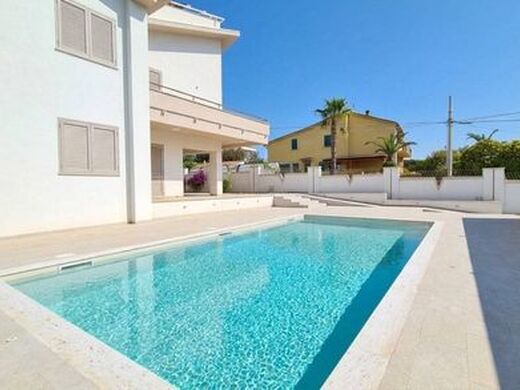 Luxury House for sale in Porto Empedocle, 850 000 €, Photo 2