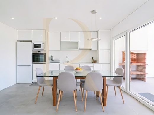 Luxury Apartment for sale in Seixal, 400 000 €, Photo 3