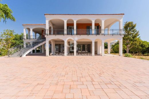 Luxury House for sale in Muro Leccese, 570 000 €, Photo 1