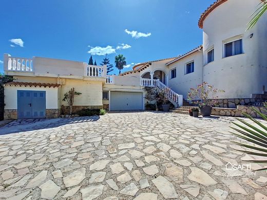 Maison de luxe à vendre à Pedreguer, 890 000 €, Photo 4