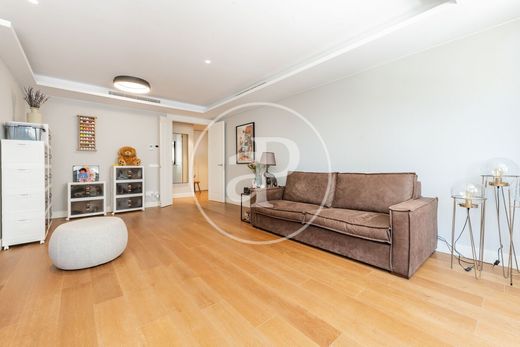Luxury Apartment for sale in Alcobendas, 950 000 €, Photo 5