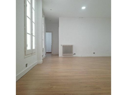 Luxury Apartment for sale in Zaragoza, 420 000 €, Photo 5