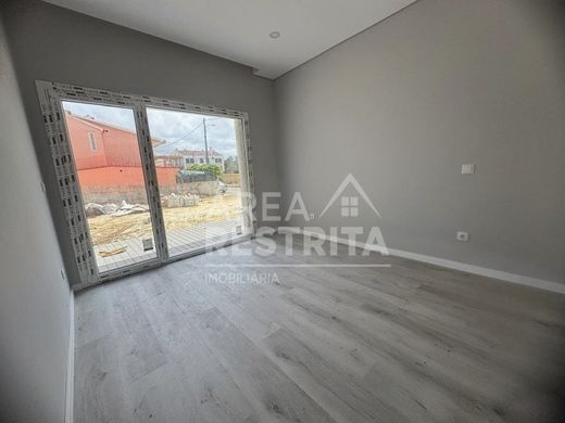 Luxury House for sale in Seixal, 550 000 €, Photo 5