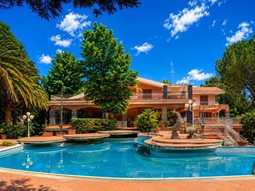 Luxury House for sale in Pedara, 1 180 000 €, Photo 1