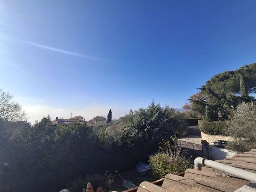 Luxury House for sale in Perugia, 580 000 €, Photo 4