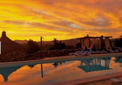 Luxury House for sale in Piscinas, 850 000 €, Photo 7