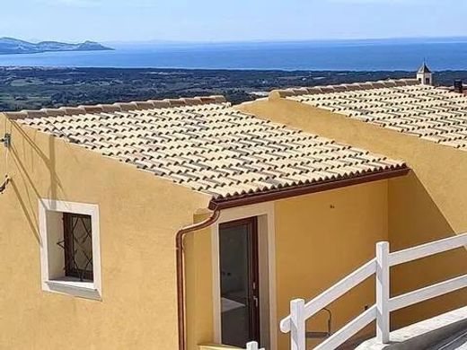 Luxury House for sale in Badesi, 415 000 €, Photo 2