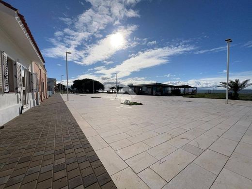 Luxury House for sale in Oristano, 400 000 €, Photo 1