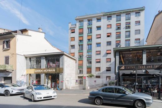 Appartement de luxe à vendre à Milan, 1 290 000 €, Photo 2