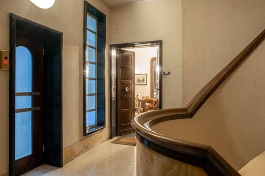 Luxury Apartment for sale in Rome, 2 040 000 €, Photo 5