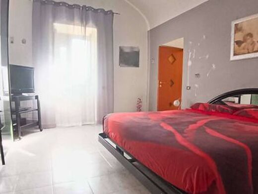 Luxury House for sale in Sarno, 599 000 €, Photo 6