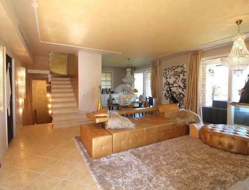 Maison de luxe à vendre à Soiano, 1 200 000 €, Photo 6