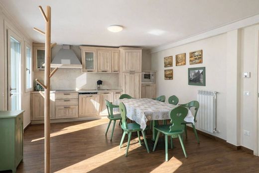 Luxury Apartment for sale in Funes - Villnoess, 480 000 €, Photo 1