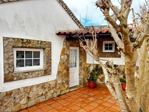 Maison de luxe à vendre à Lourinhã, 400 000 €, Photo 1