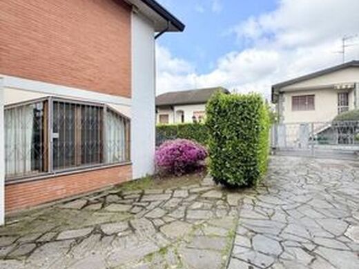 Maison de luxe à vendre à Binasco, 980 000 €, Photo 2