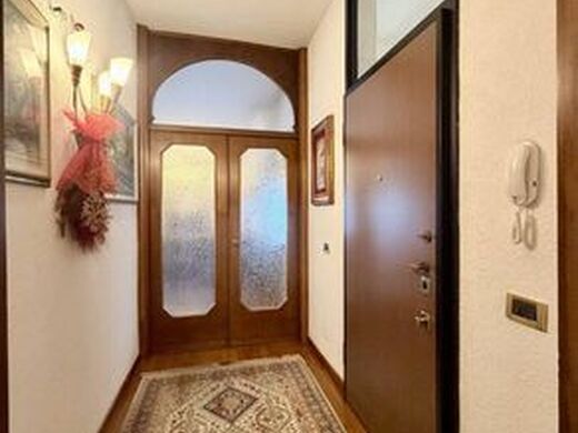 Maison de luxe à vendre à Binasco, 980 000 €, Photo 5