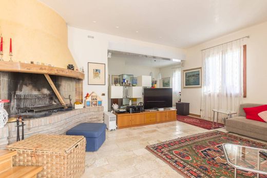 Maison de luxe à vendre à Dolo, 650 000 €, Photo 7