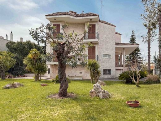 Luxury House for sale in Castellana, 800 000 €, Photo 1