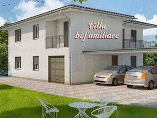 Luxury House for sale in Gavirate, 720 000 €, Photo 1
