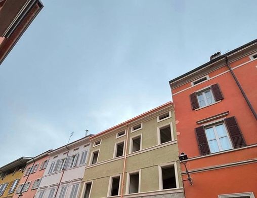 Luxury Apartment for sale in Parma, 600 000 €, Photo 1