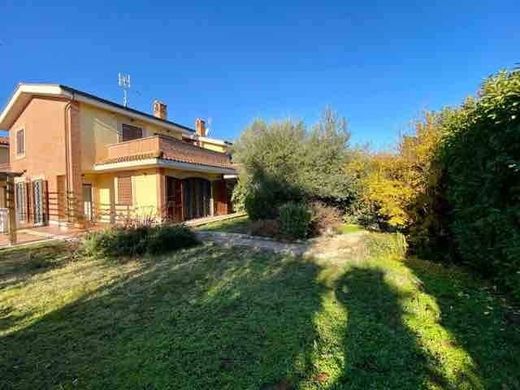 Luxury House for sale in Rome, 790 000 €, Photo 2