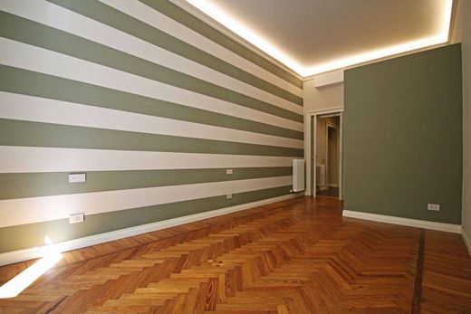 Luxury Apartment for sale in Parma, 445 000 €, Photo 3