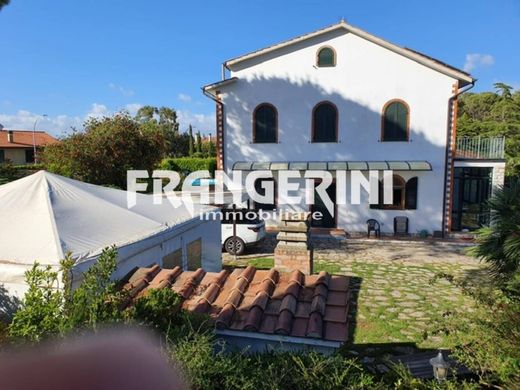 Maison de luxe à vendre à Collesalvetti, 890 000 €, Photo 4