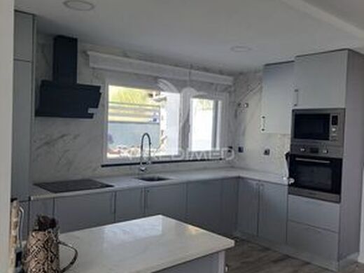 Luxury House for sale in Seixal, 465 000 €, Photo 4