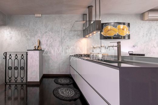 Luxury House for sale in Rome, 780 000 €, Photo 5