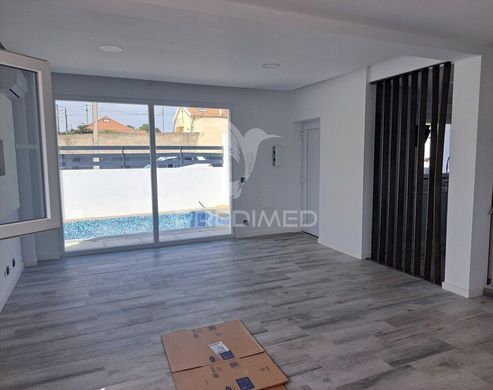 Luxury House for sale in Seixal, 465 000 €, Photo 6