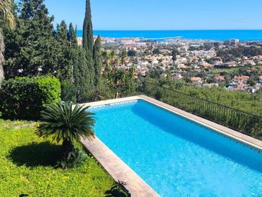 Maison de luxe à vendre à Denia, 1 150 000 €, Photo 1