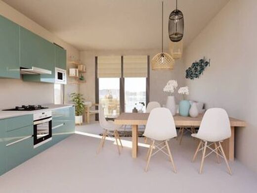 Luxury Apartment for sale in San Bartolomeo Al Mare, 555 000 €, Photo 3