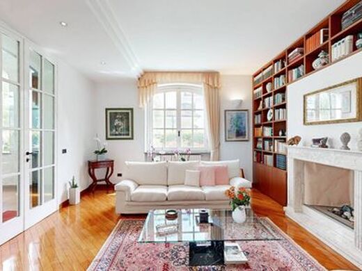 Luxury House for sale in Cusano, 1 300 000 €, Photo 5