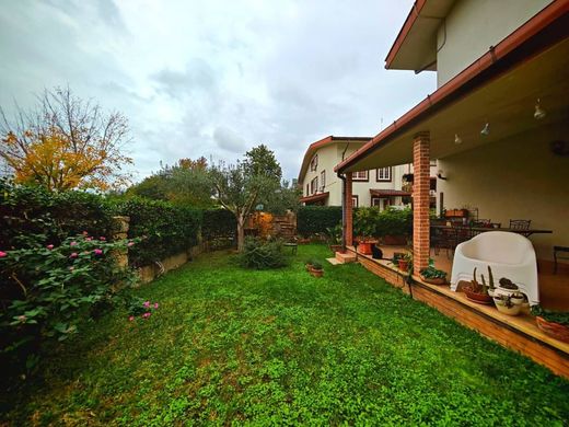 Luxury House for sale in Rome, 699 000 €, Photo 7
