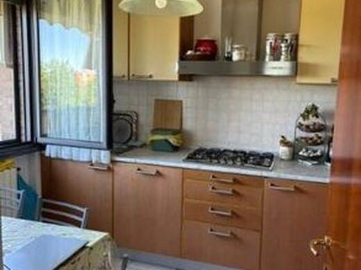 Luxury Apartment for sale in Parma, 570 000 €, Photo 7