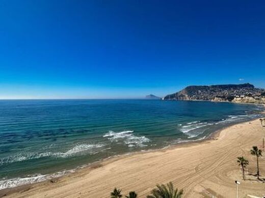 Luxury Apartment for sale in Calp, 988 000 €, Photo 2