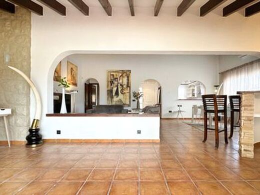Luxury House for sale in La Nucia, 780 000 €, Photo 3