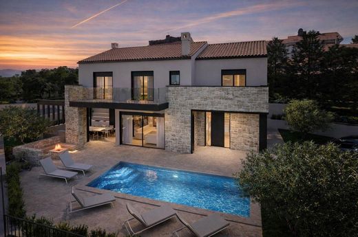 Maison de luxe à vendre à Šilo, 1 450 000 €, Photo 3