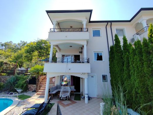 Maison de luxe à vendre à Lovran, 1 200 000 €, Photo 3